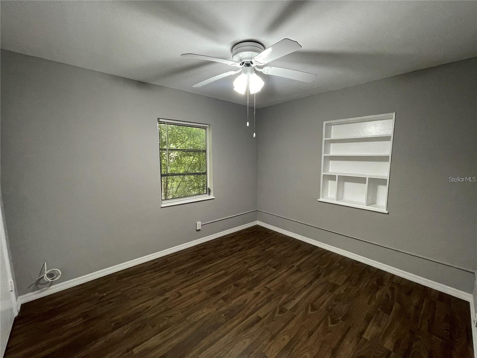 Image 11 of 21 For 2100 47th Street N