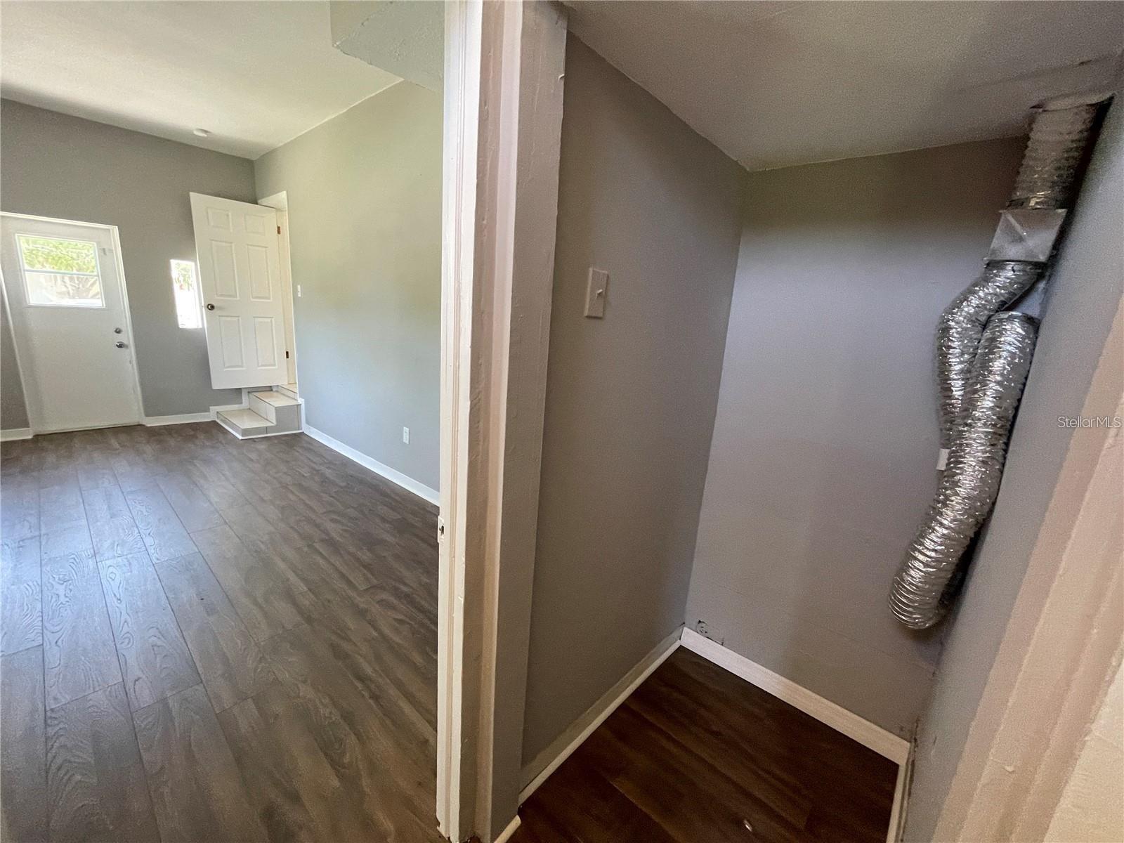 Image 16 of 21 For 2100 47th Street N