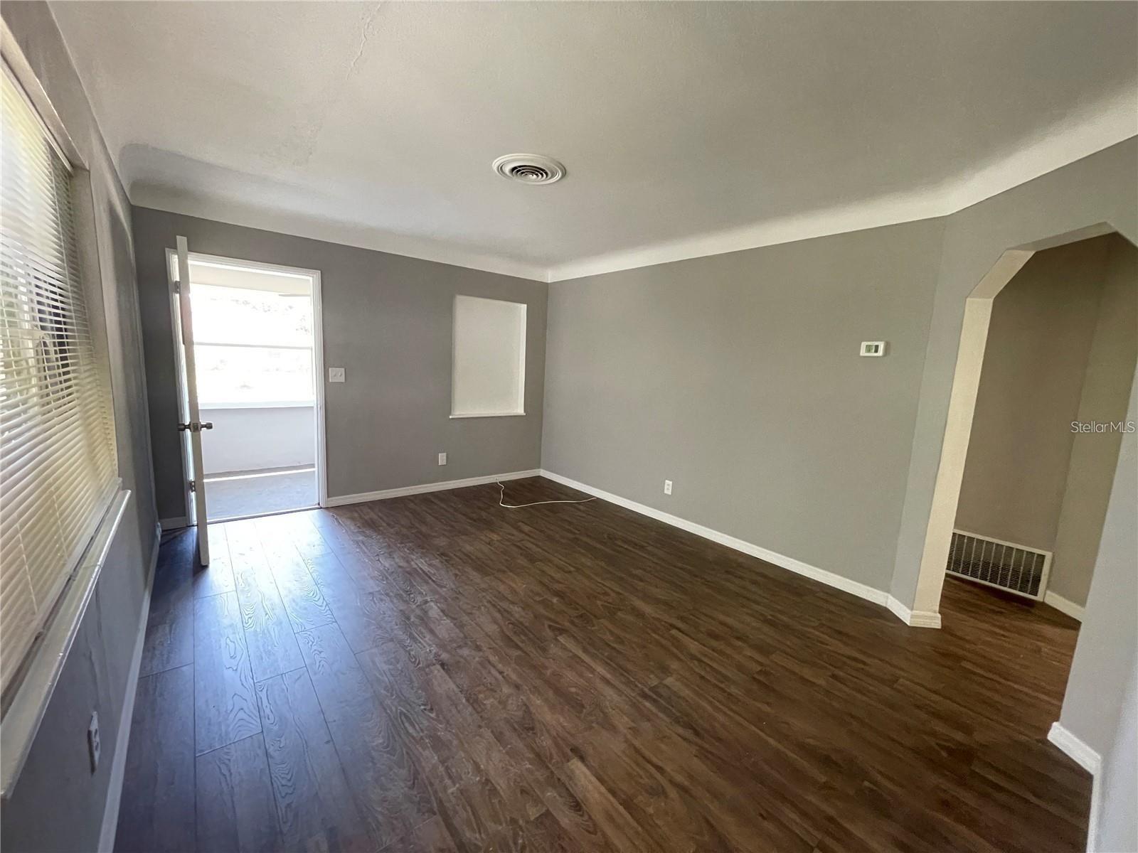Image 4 of 21 For 2100 47th Street N