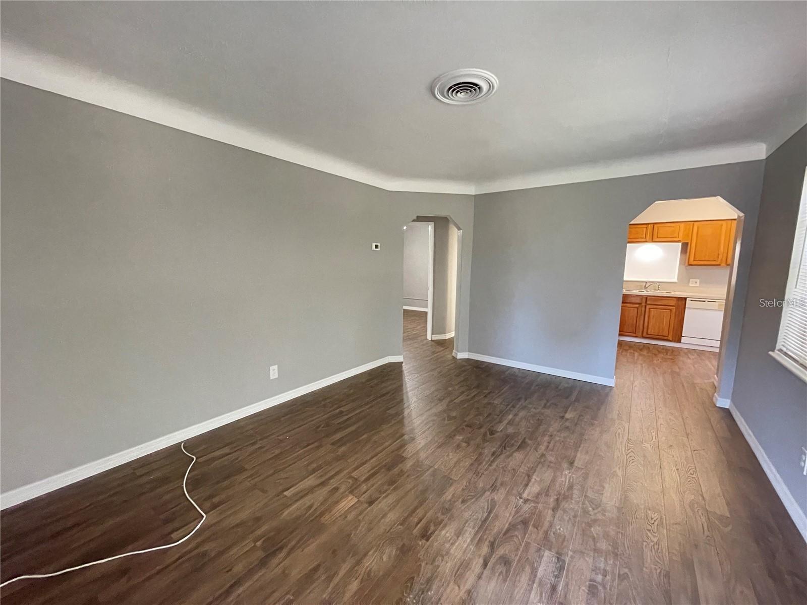 Image 5 of 21 For 2100 47th Street N
