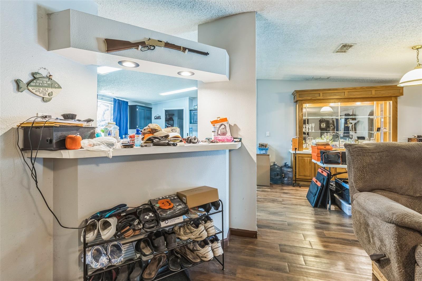 Listing photo id 13 for 6109 Doc Thompson Road