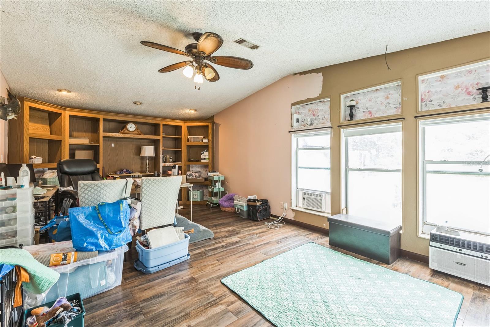 Listing photo id 14 for 6109 Doc Thompson Road