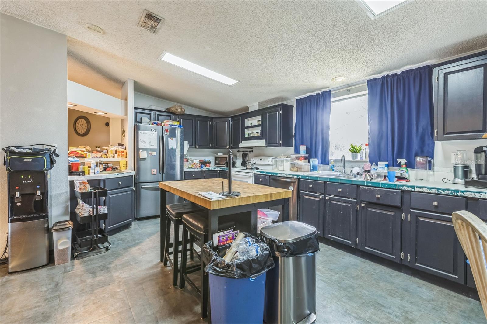 Listing photo id 17 for 6109 Doc Thompson Road