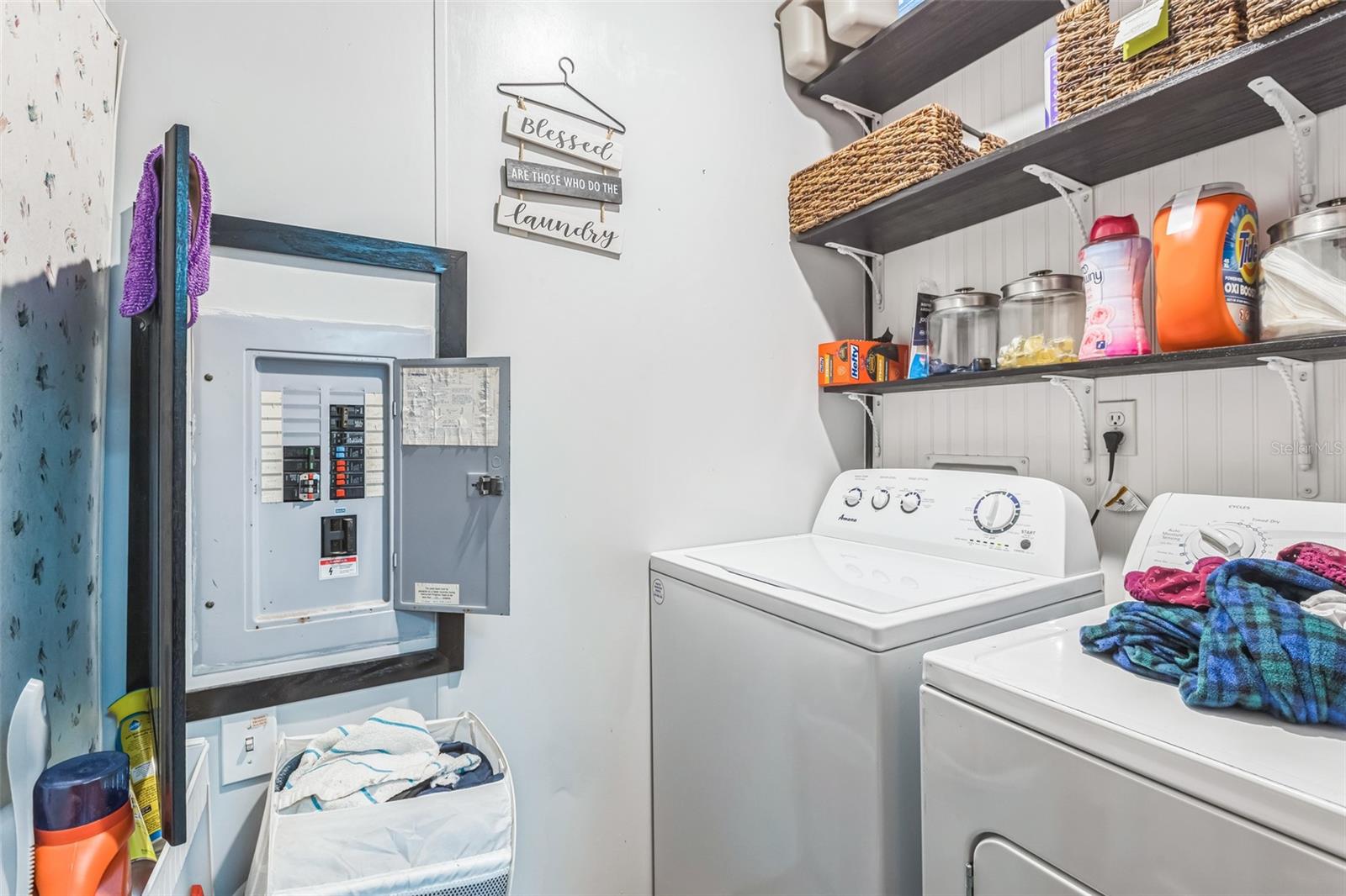Listing photo id 32 for 6109 Doc Thompson Road