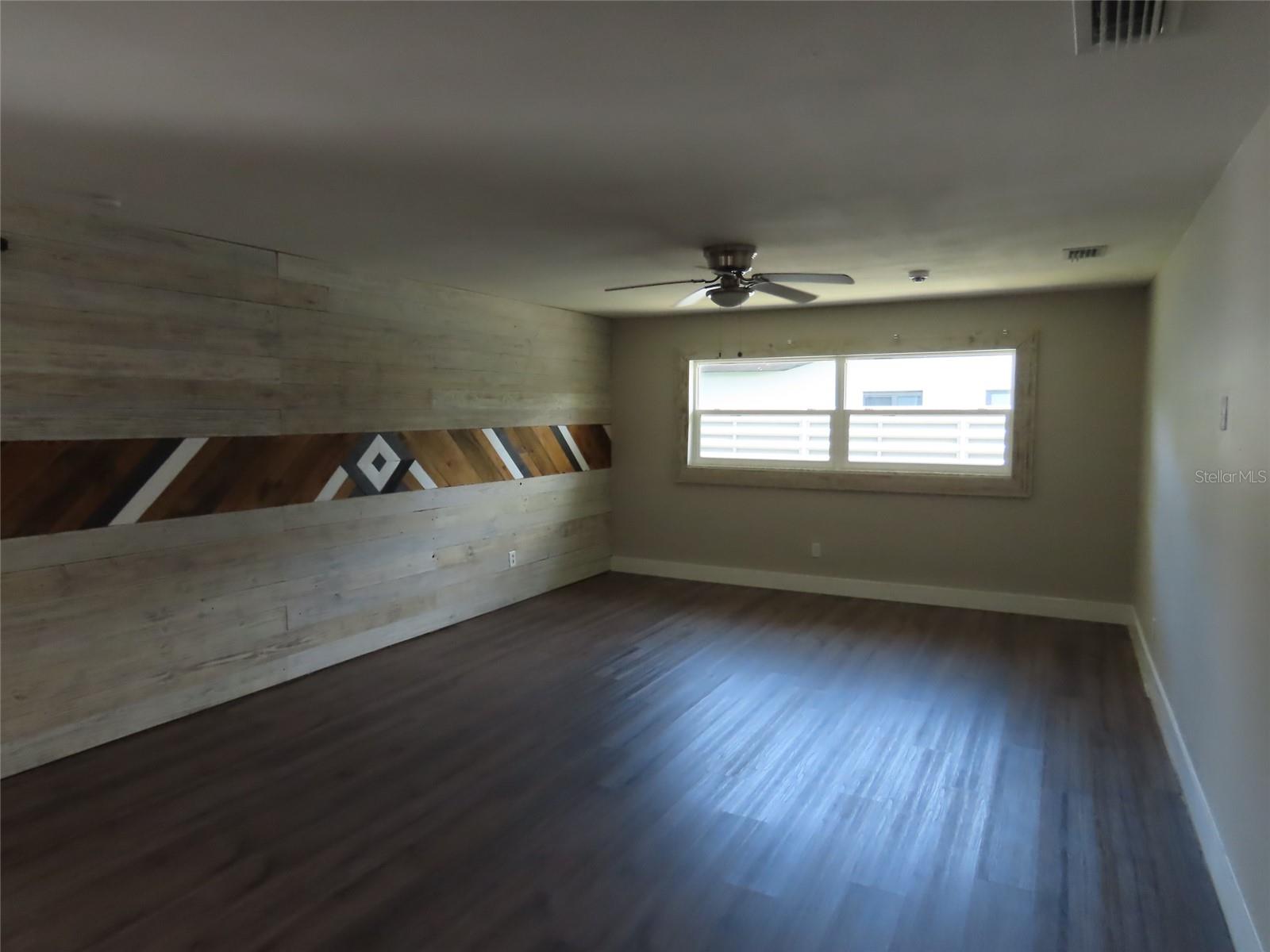 Image 4 of 17 For 2080 Attache Court