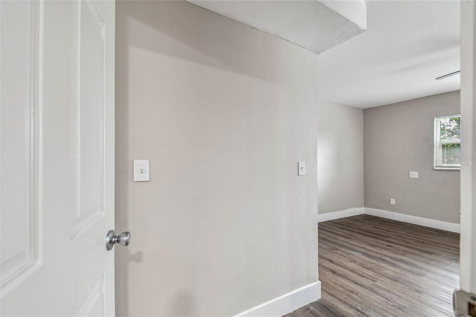 Image 41 of 89 For 2080 Attache Court