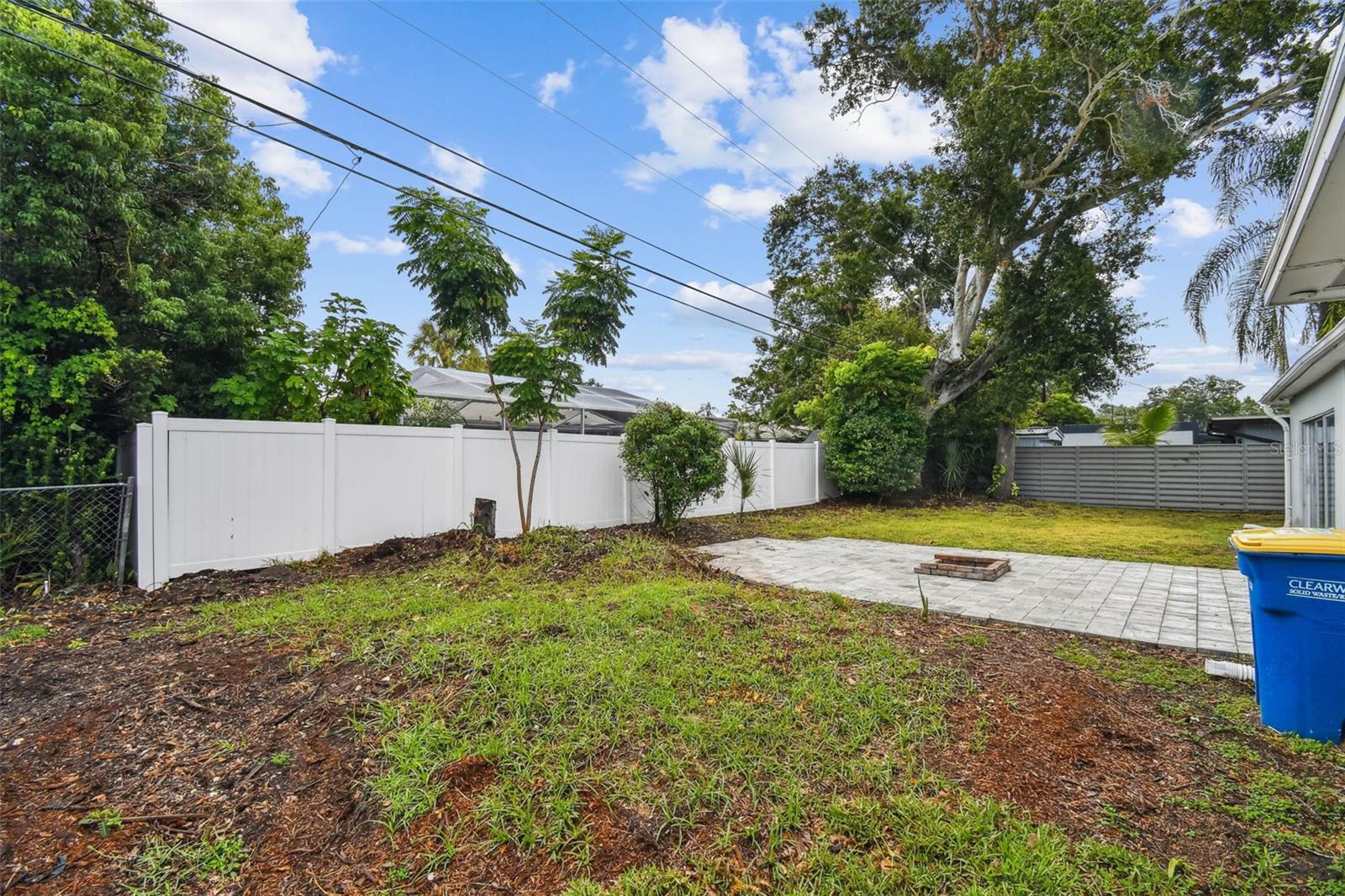 Image 76 of 89 For 2080 Attache Court