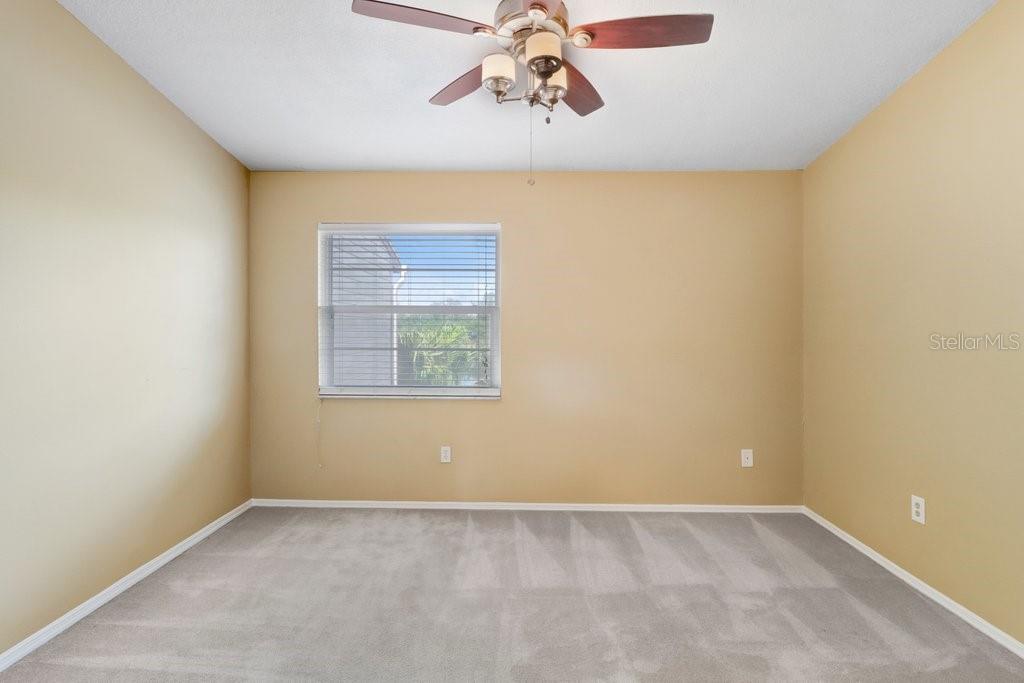 Image 19 of 29 For 2257 Fletchers Point Circle