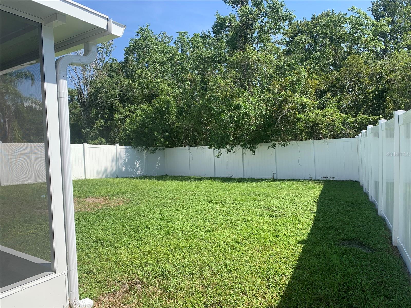 Image 6 of 17 For 24925 Ravello Street