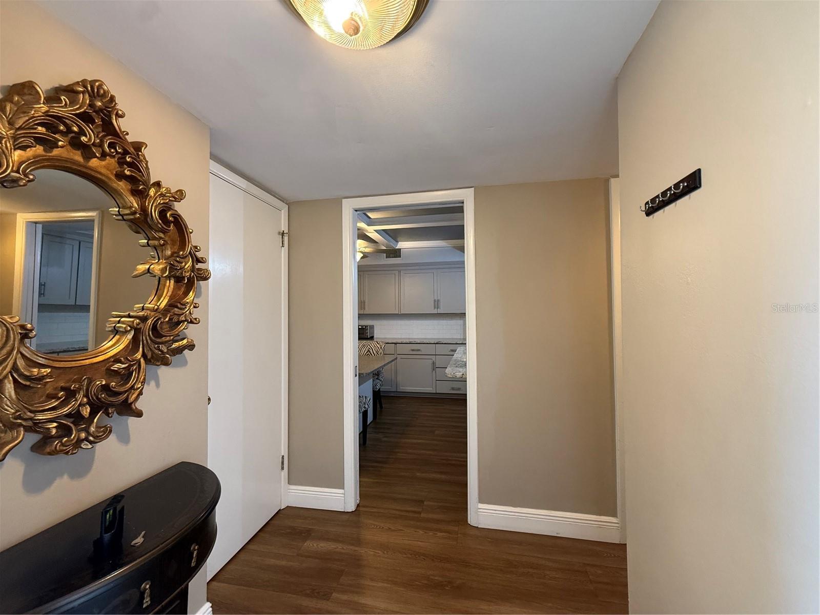 Image 6 of 22 For 13618 Greenfield Drive 401