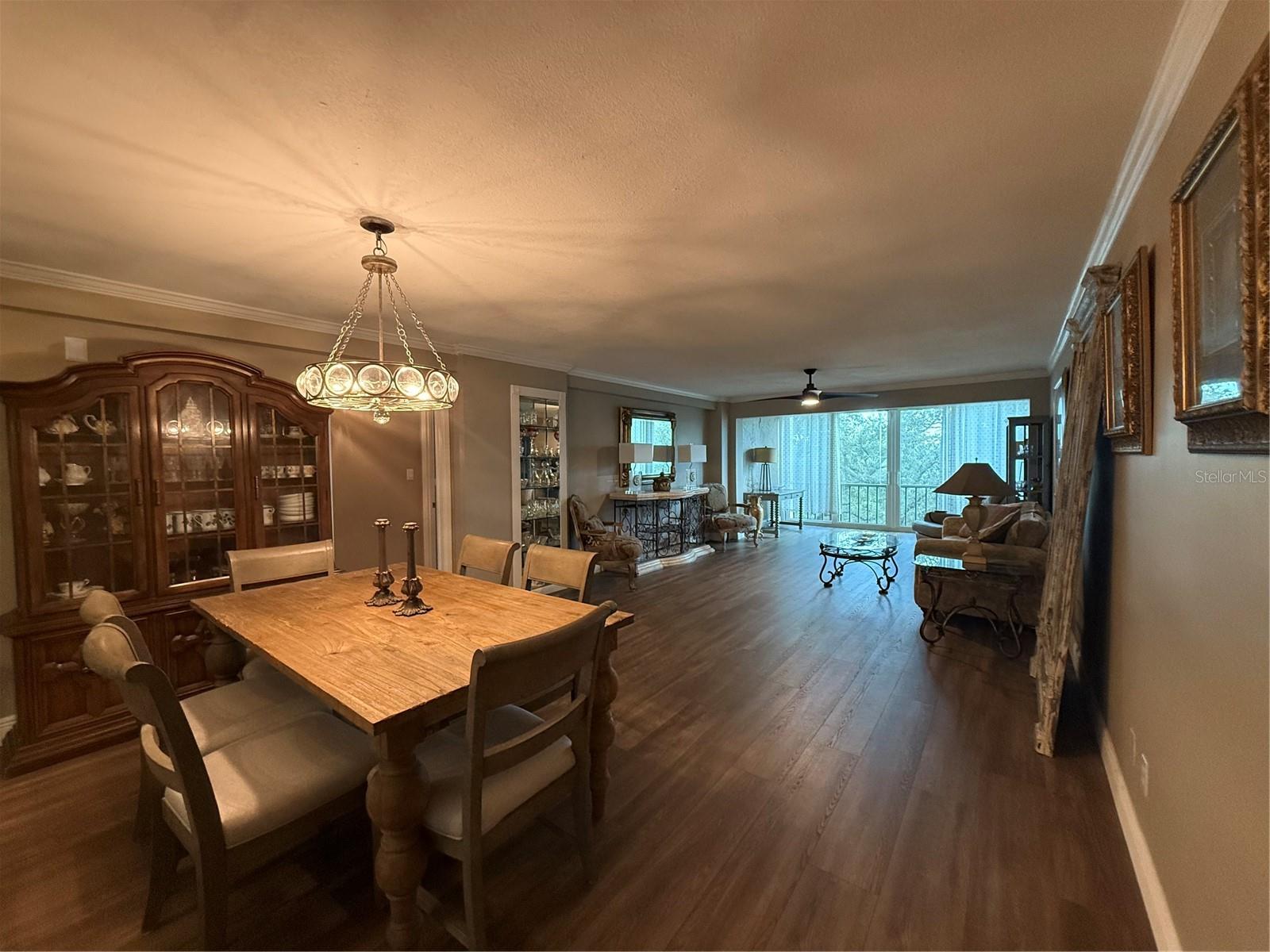 Image 8 of 22 For 13618 Greenfield Drive 401