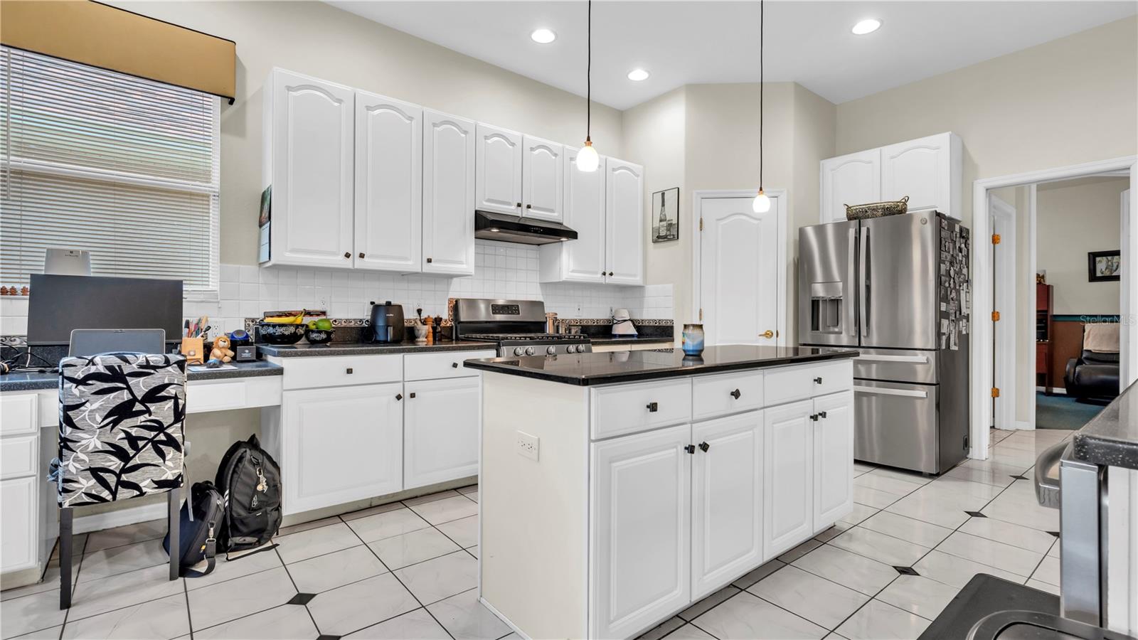 Image 15 of 54 For 17835 Arbor Creek Drive