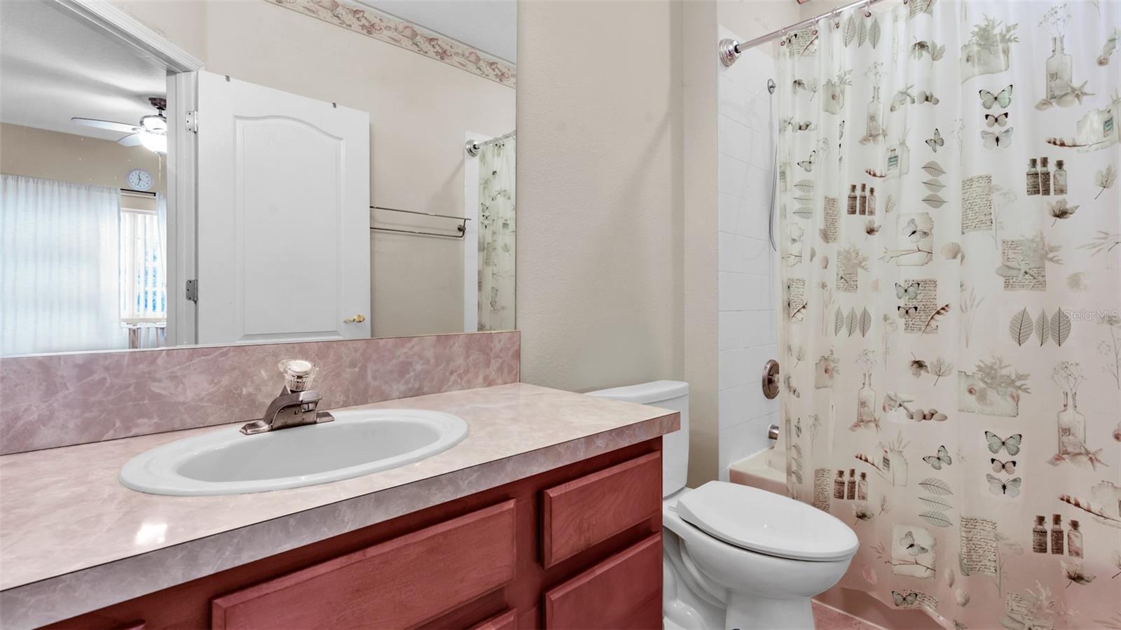 Image 37 of 54 For 17835 Arbor Creek Drive