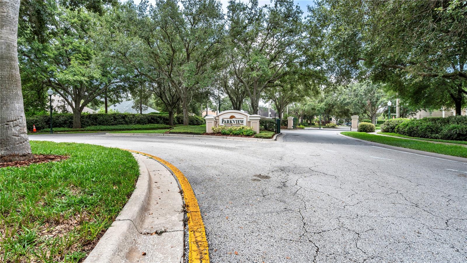 Image 42 of 54 For 17835 Arbor Creek Drive