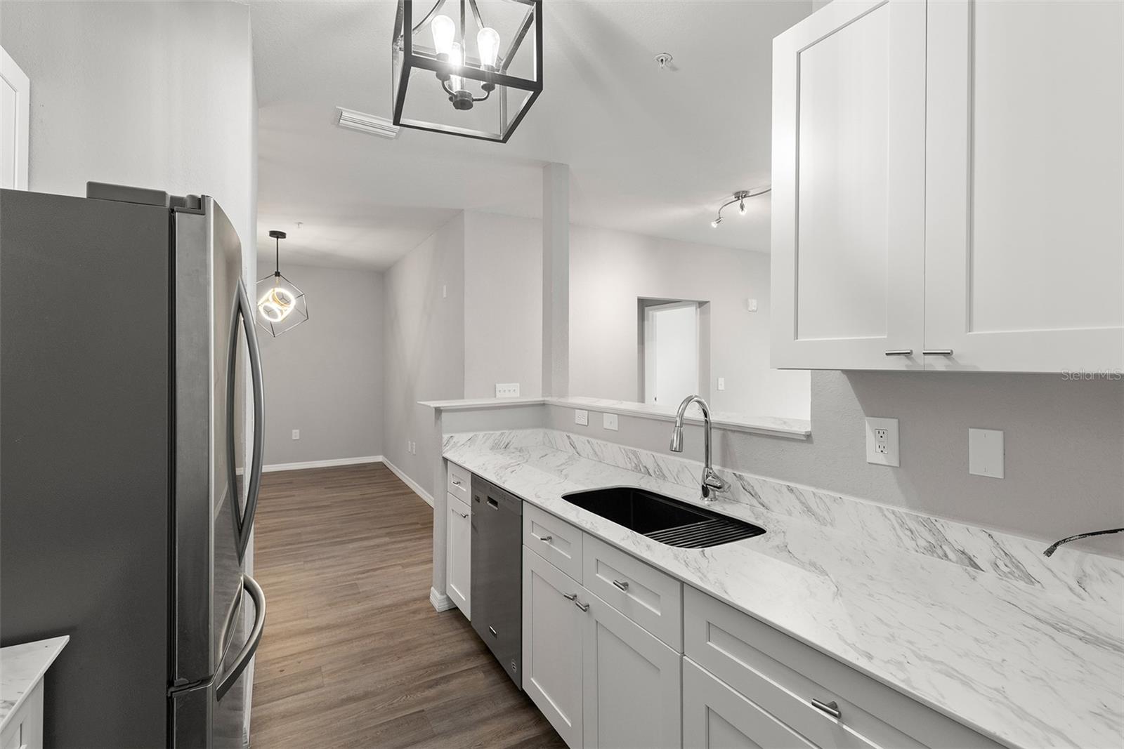 Image 8 of 30 For 4221 Spruce Street 1309