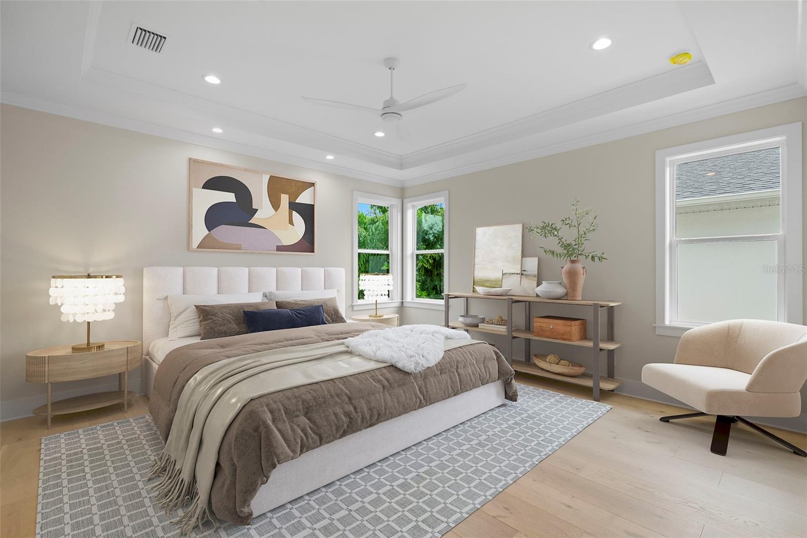 Listing photo id 19 for 3508 Vasconia Street