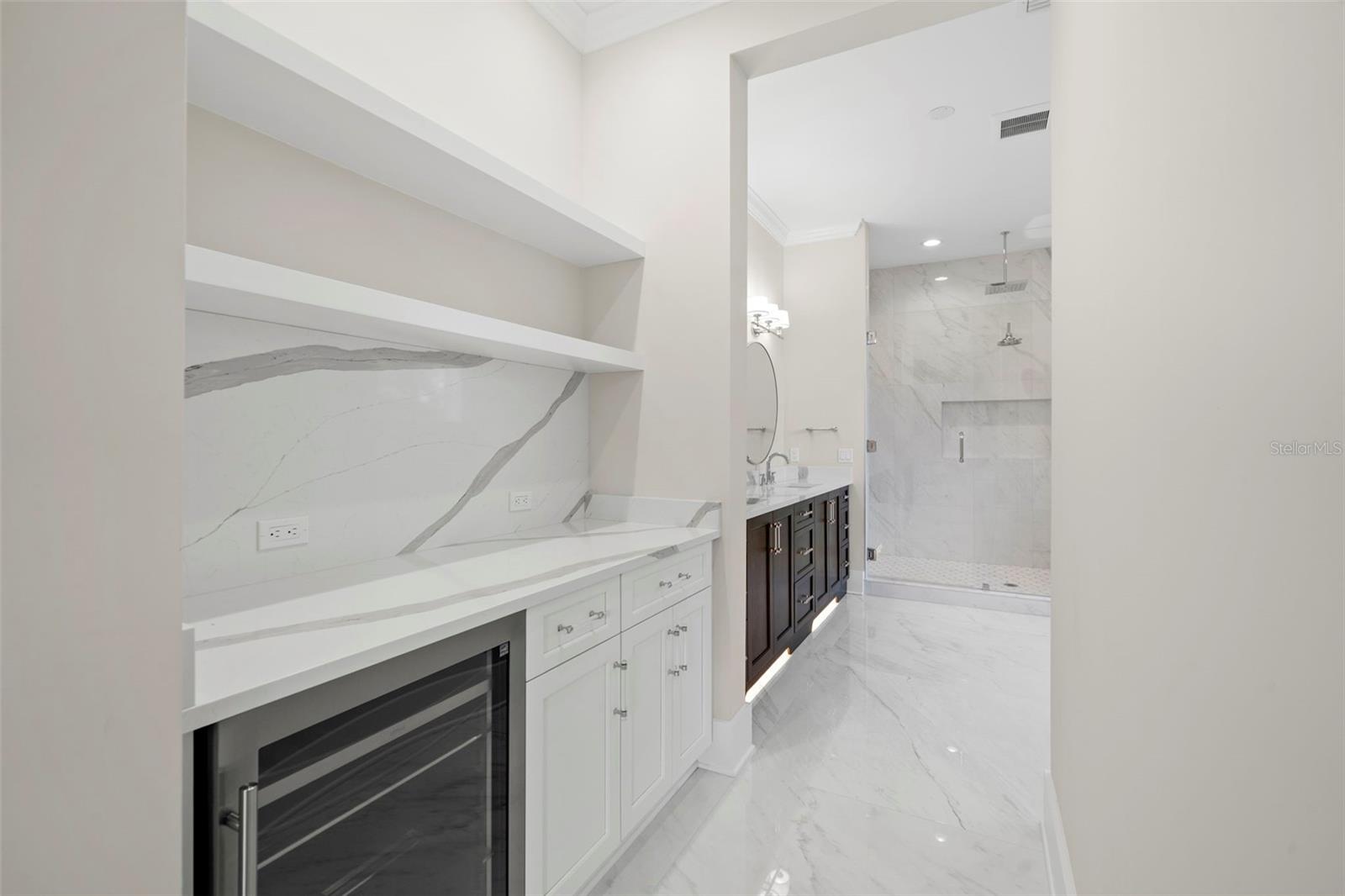 Listing photo id 25 for 3508 Vasconia Street