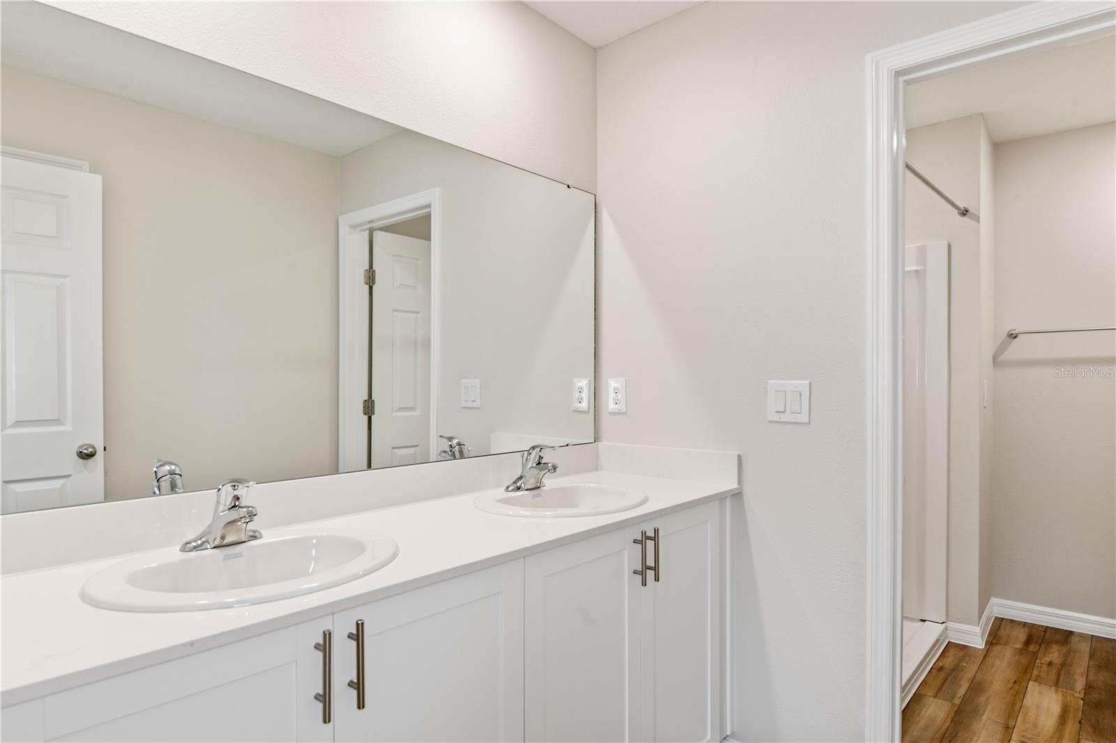 Image 14 of 18 For 3722 King Hill Drive