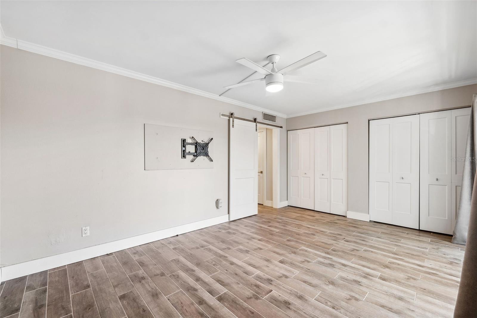 Image 24 of 46 For 105 4th Avenue Ne 418