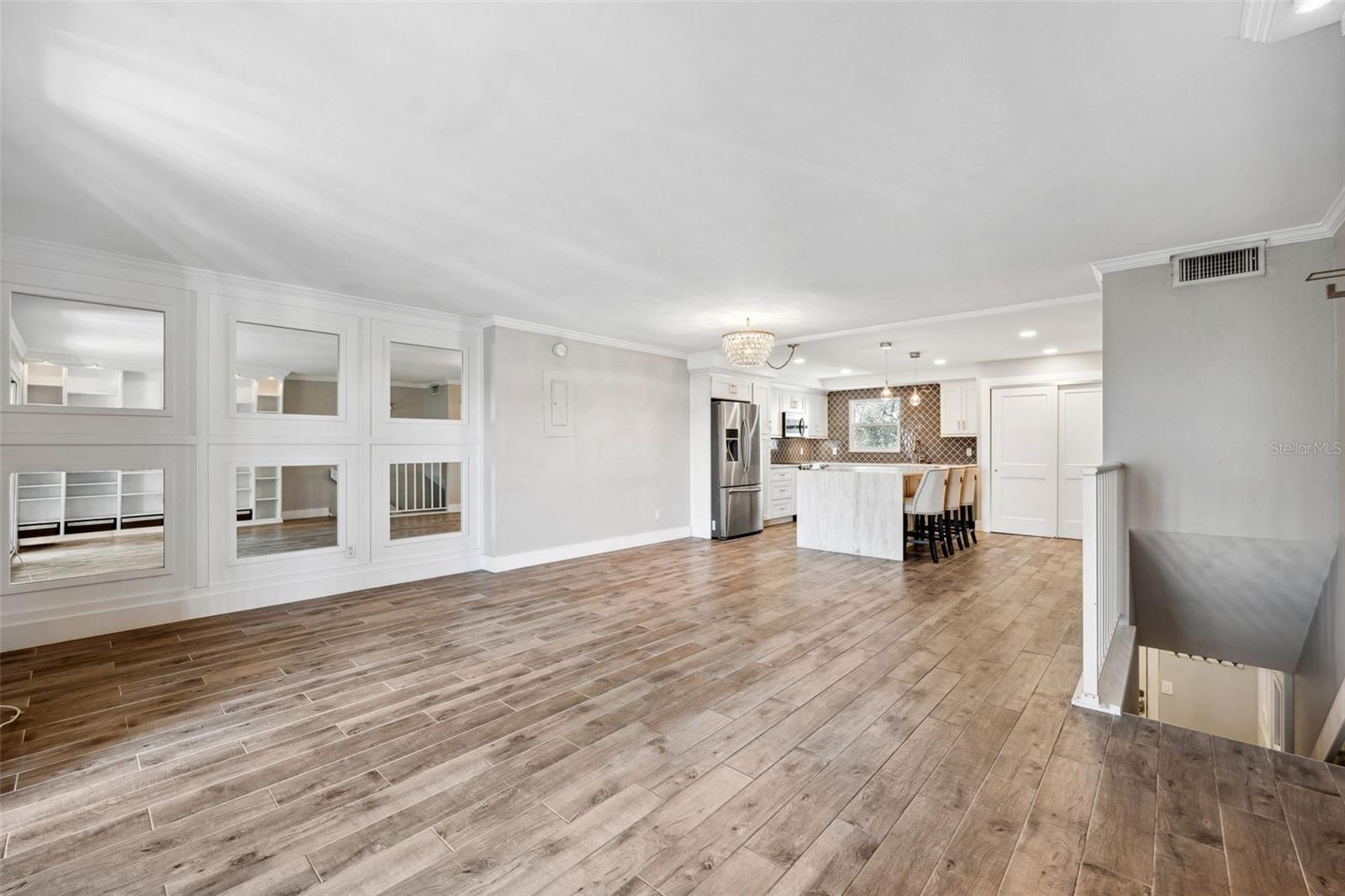 Image 4 of 46 For 105 4th Avenue Ne 418