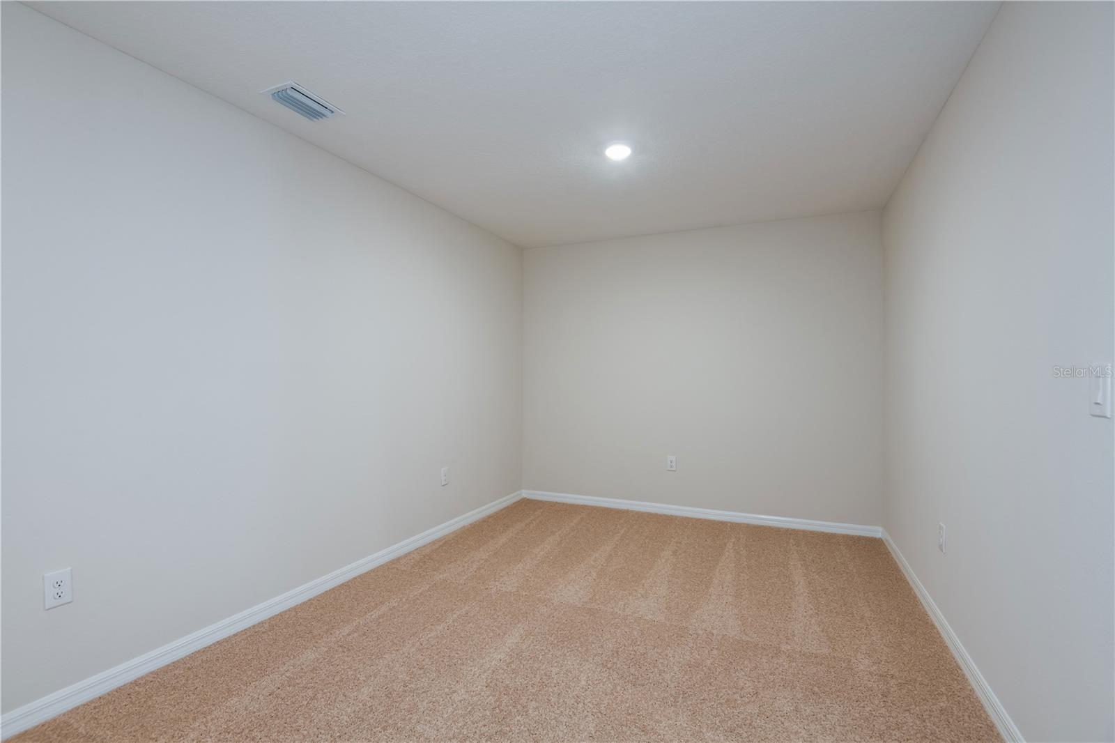 Image 10 of 16 For 3746 King Hill Drive