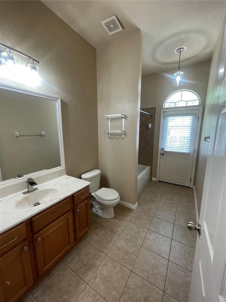 Image 26 of 39 For 2244 101st Street