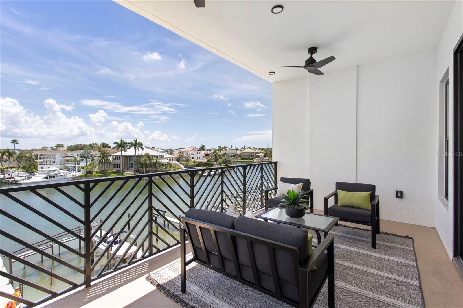 Image 46 of 100 For 455 Pinellas Bayway S 4a