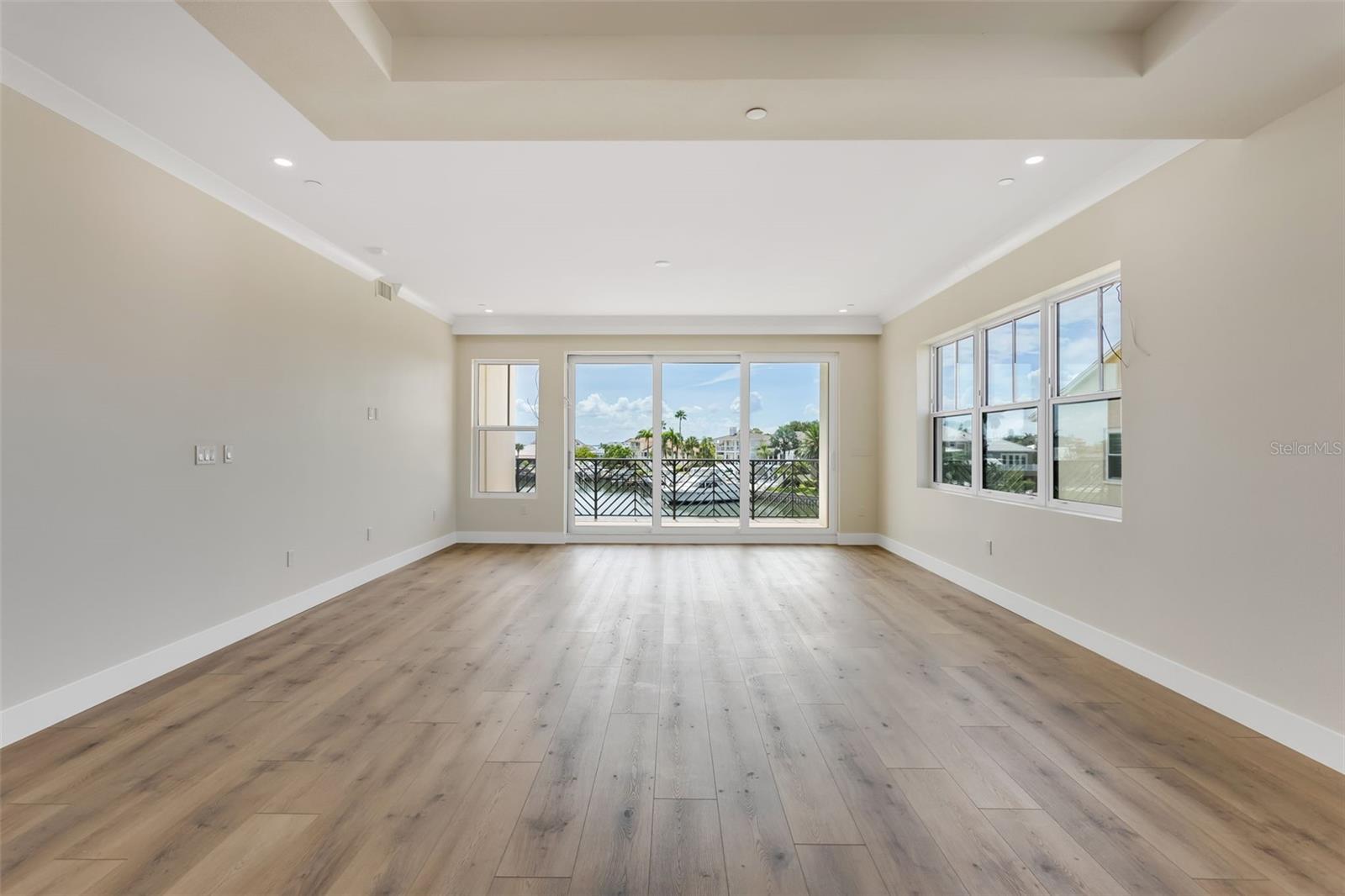 Image 14 of 97 For 455 Pinellas Bayway S 3b