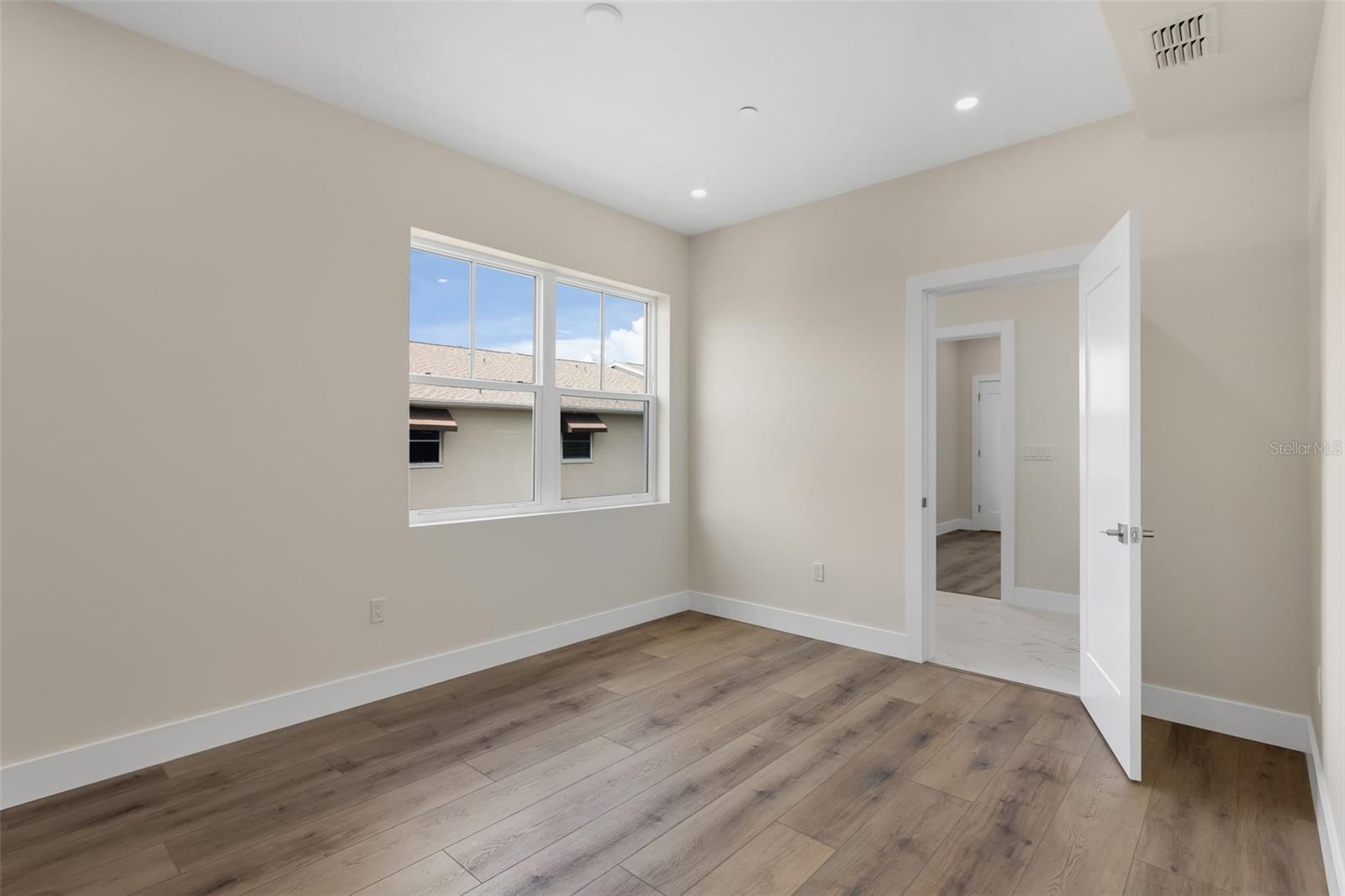 Image 28 of 97 For 455 Pinellas Bayway S 3b