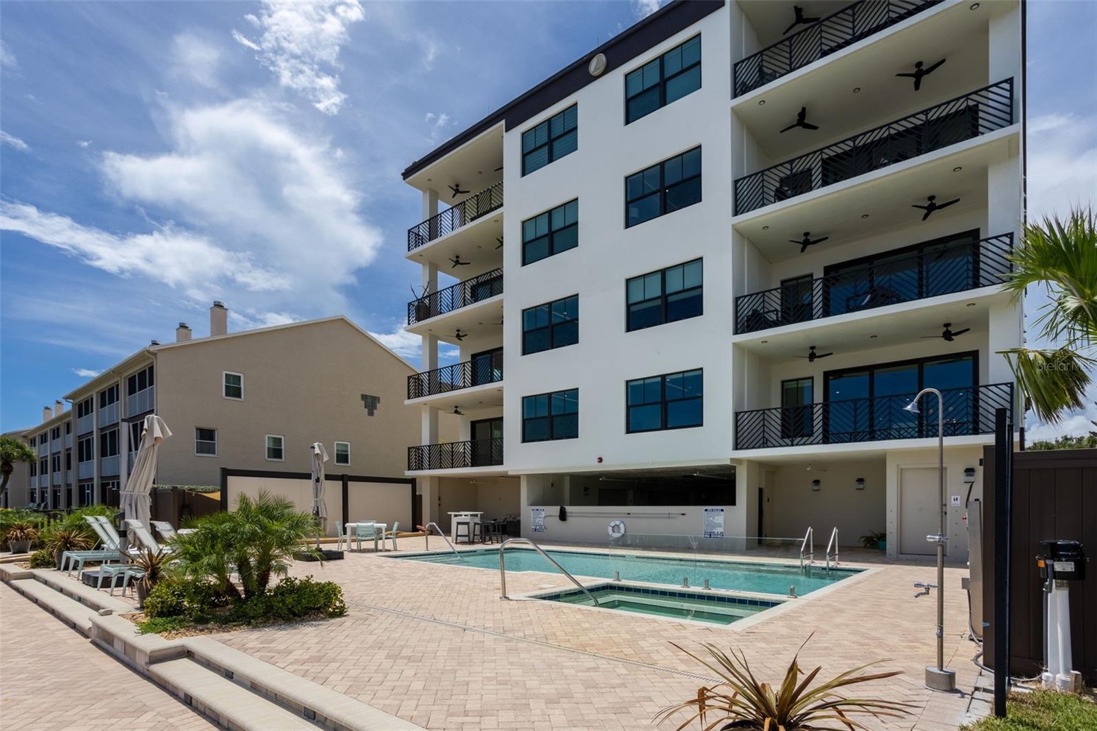 Image 49 of 97 For 455 Pinellas Bayway S 3b