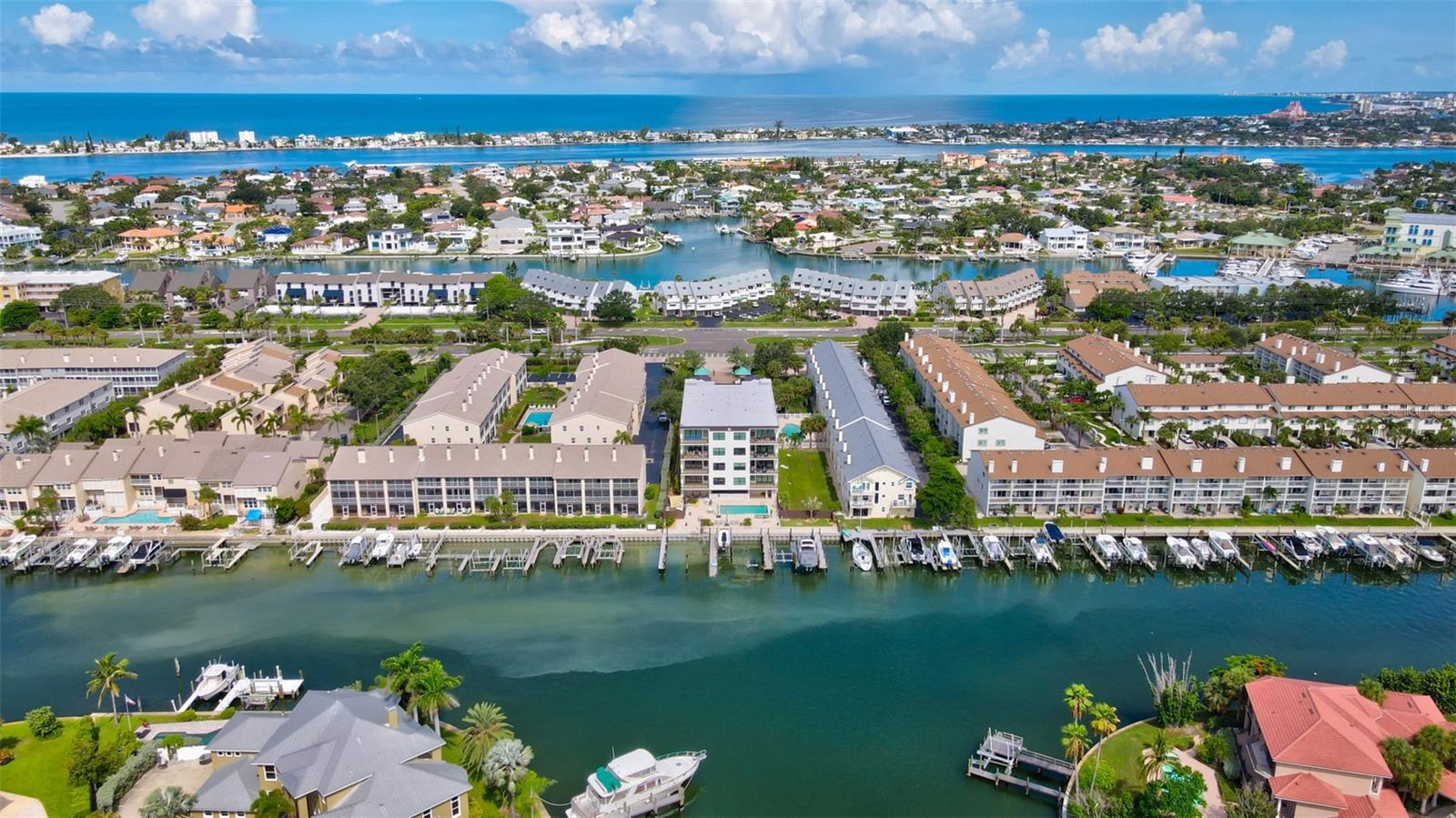 Image 60 of 97 For 455 Pinellas Bayway S 3b