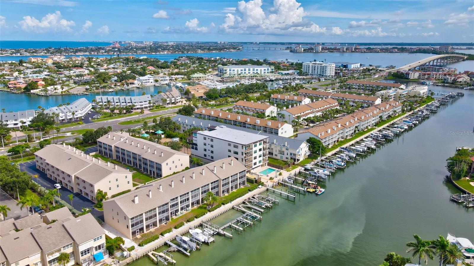 Image 61 of 97 For 455 Pinellas Bayway S 3b