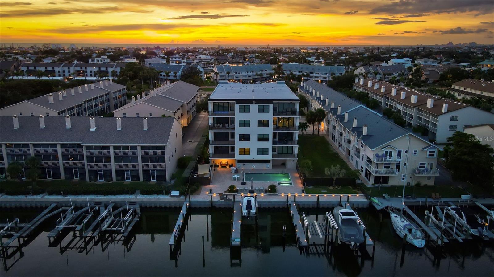 Image 90 of 97 For 455 Pinellas Bayway S 3b