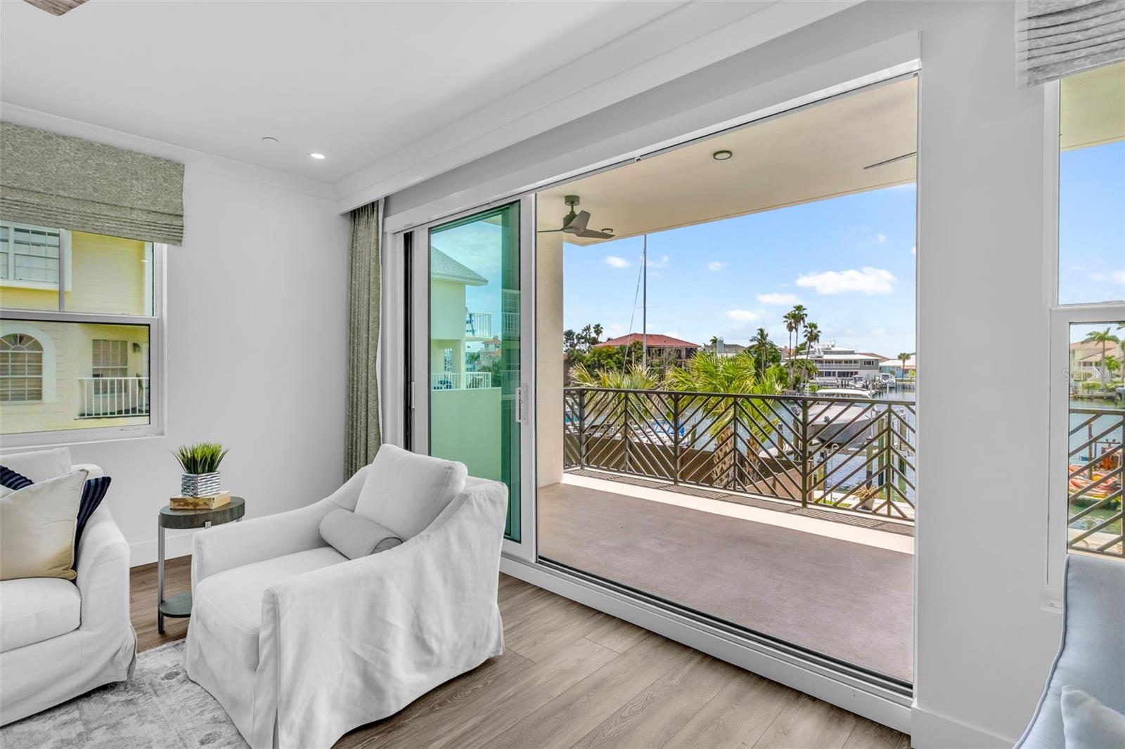 Image 22 of 100 For 455 Pinellas Bayway S 2a