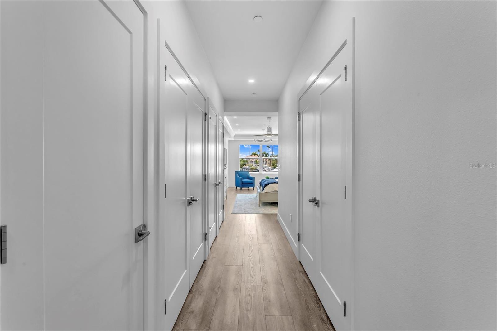 Image 23 of 100 For 455 Pinellas Bayway S 2a