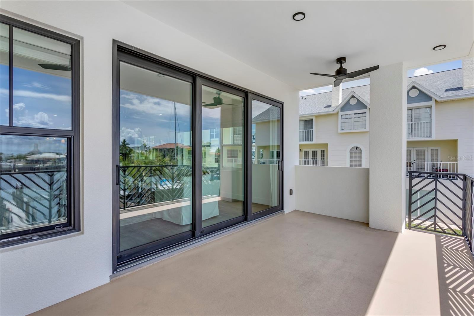 Image 47 of 100 For 455 Pinellas Bayway S 2a