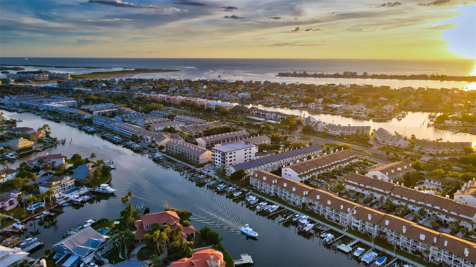 Image 92 of 100 For 455 Pinellas Bayway S 2a