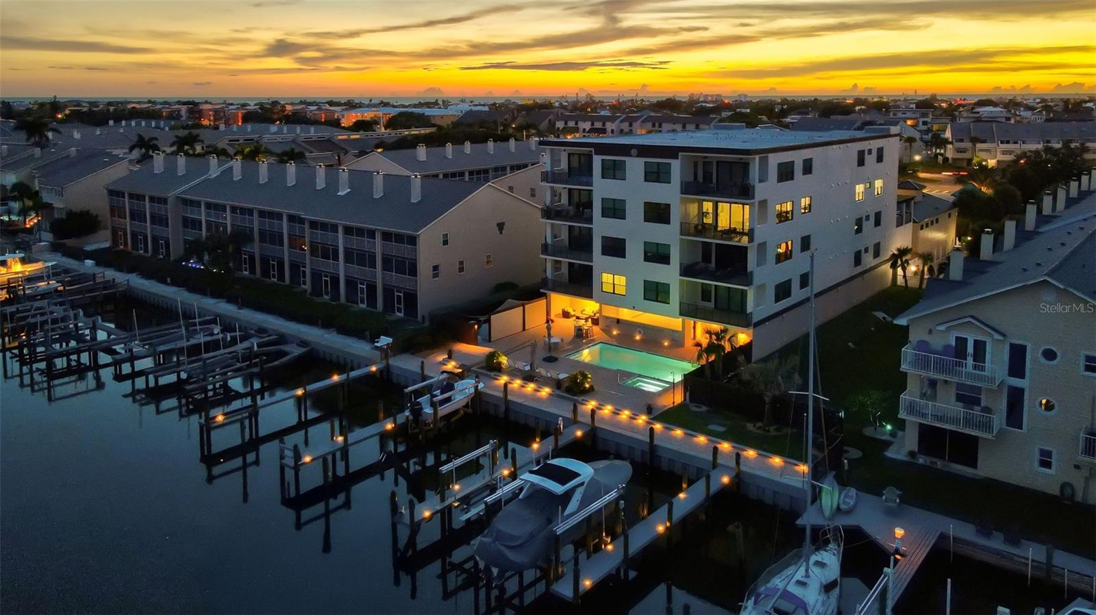 Image 100 of 100 For 455 Pinellas Bayway S 2b