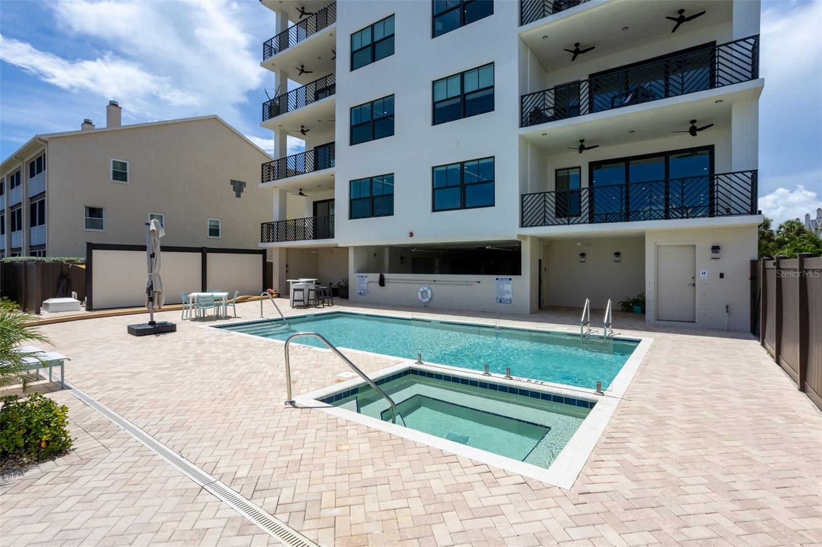 Image 54 of 100 For 455 Pinellas Bayway S 2b