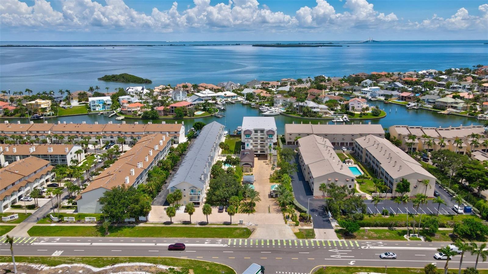 Image 59 of 100 For 455 Pinellas Bayway S 2b