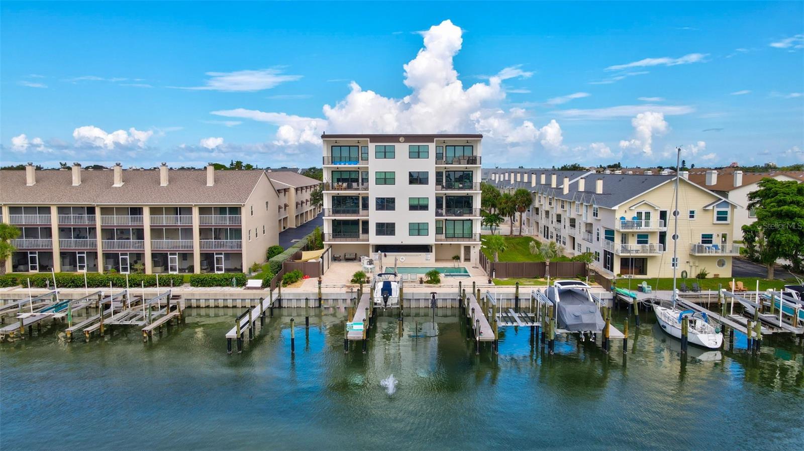 Image 79 of 100 For 455 Pinellas Bayway S 2b