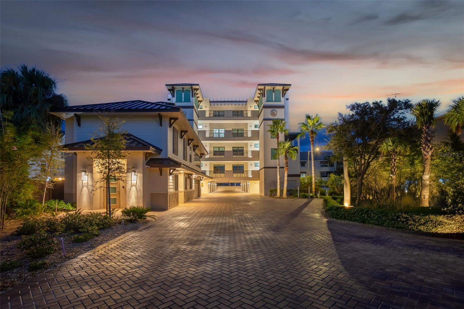 Image 80 of 100 For 455 Pinellas Bayway S 2b