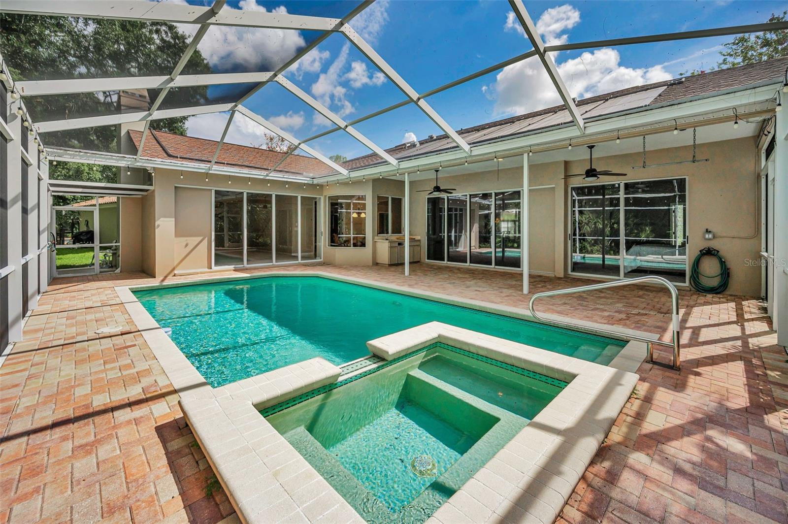 Image 2 of 53 For 1120 Hunters Place