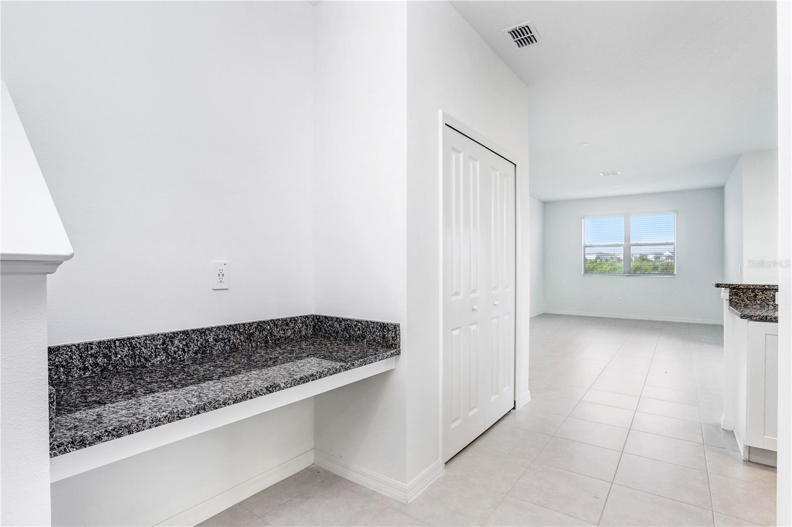 Image 8 of 24 For 32066 Spiceberry Street