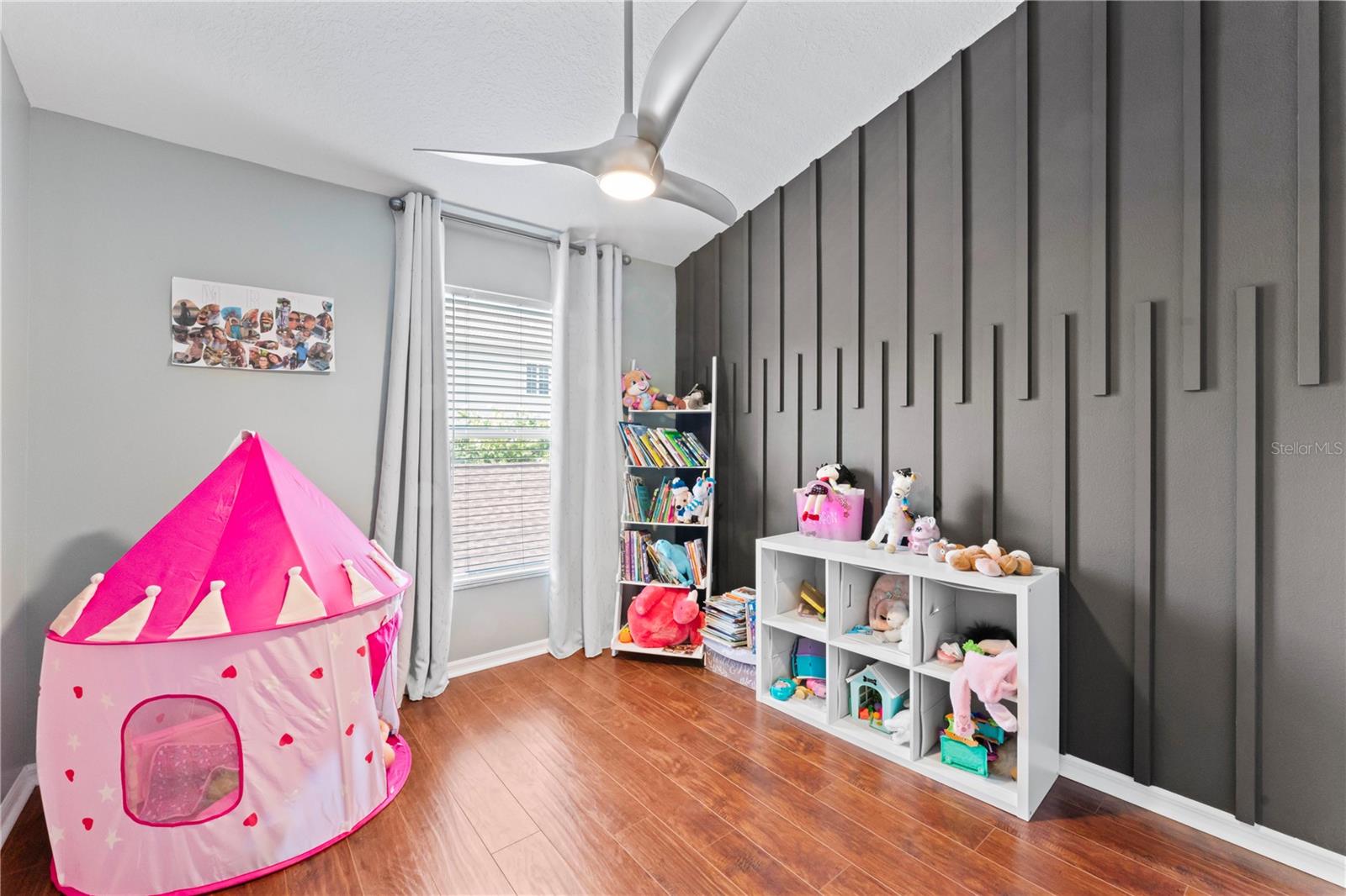 Image 19 of 31 For 9804 Brompton Drive