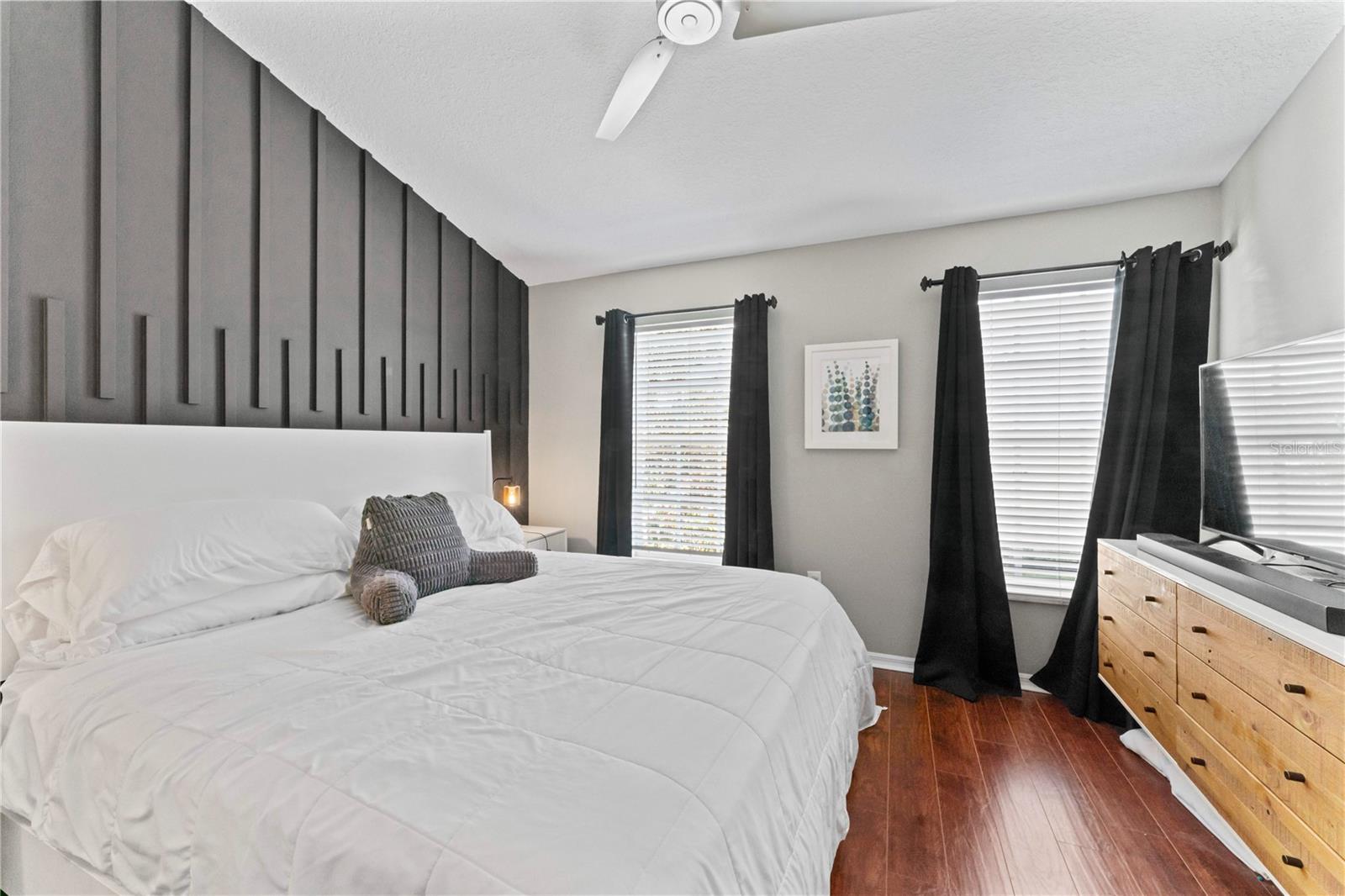 Image 22 of 31 For 9804 Brompton Drive