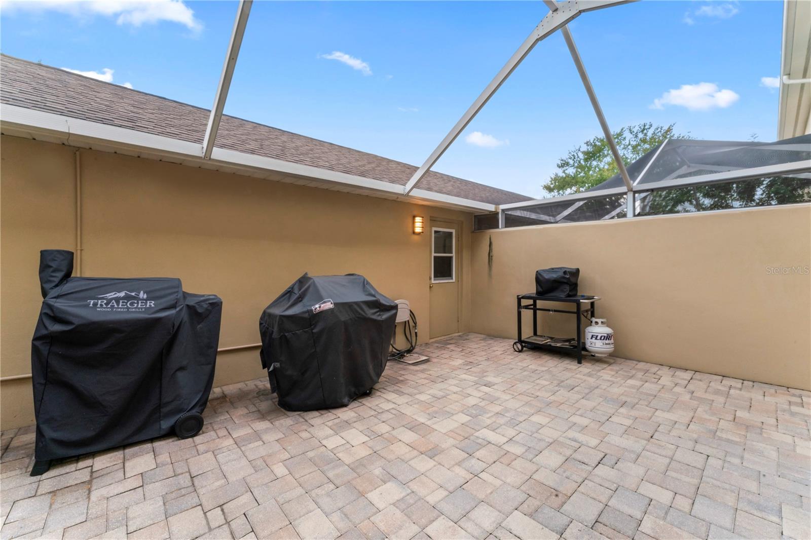 Image 27 of 31 For 9804 Brompton Drive