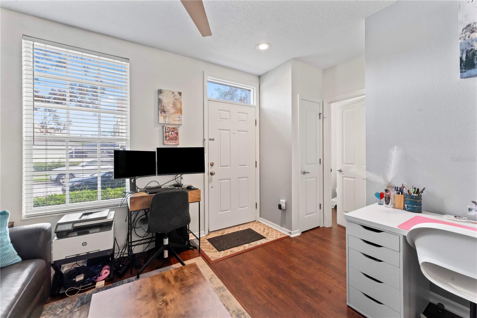 Image 3 of 31 For 9804 Brompton Drive