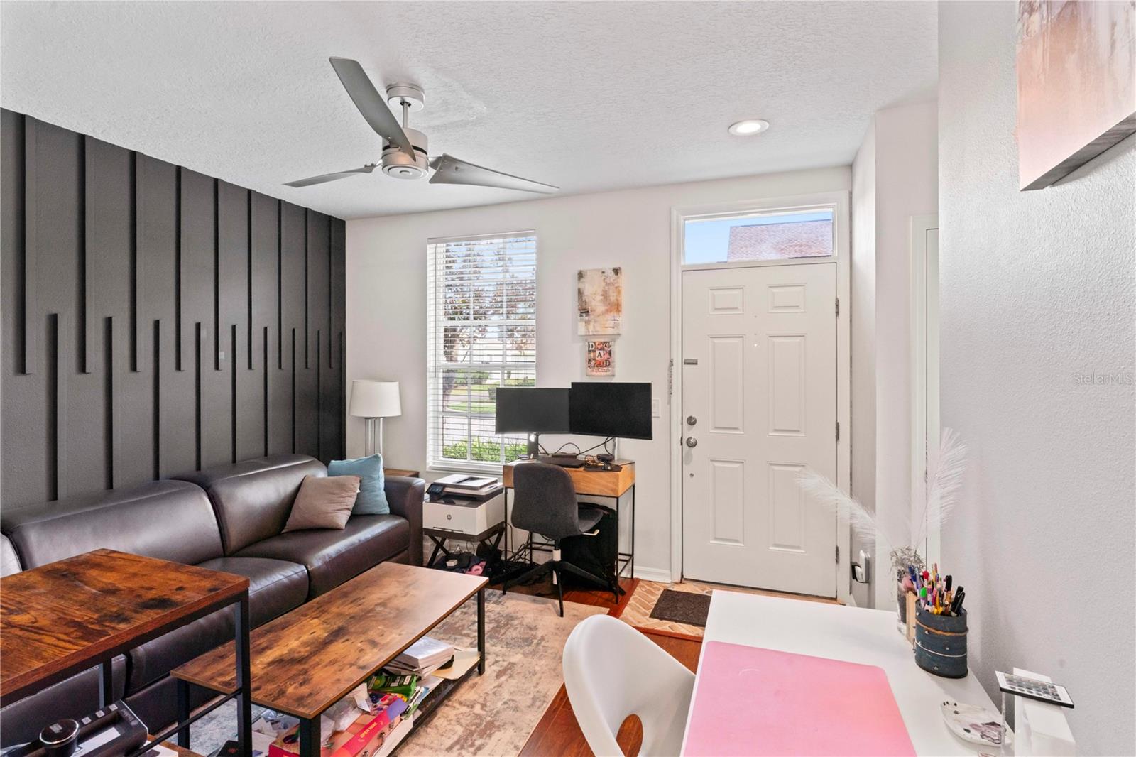 Image 6 of 31 For 9804 Brompton Drive