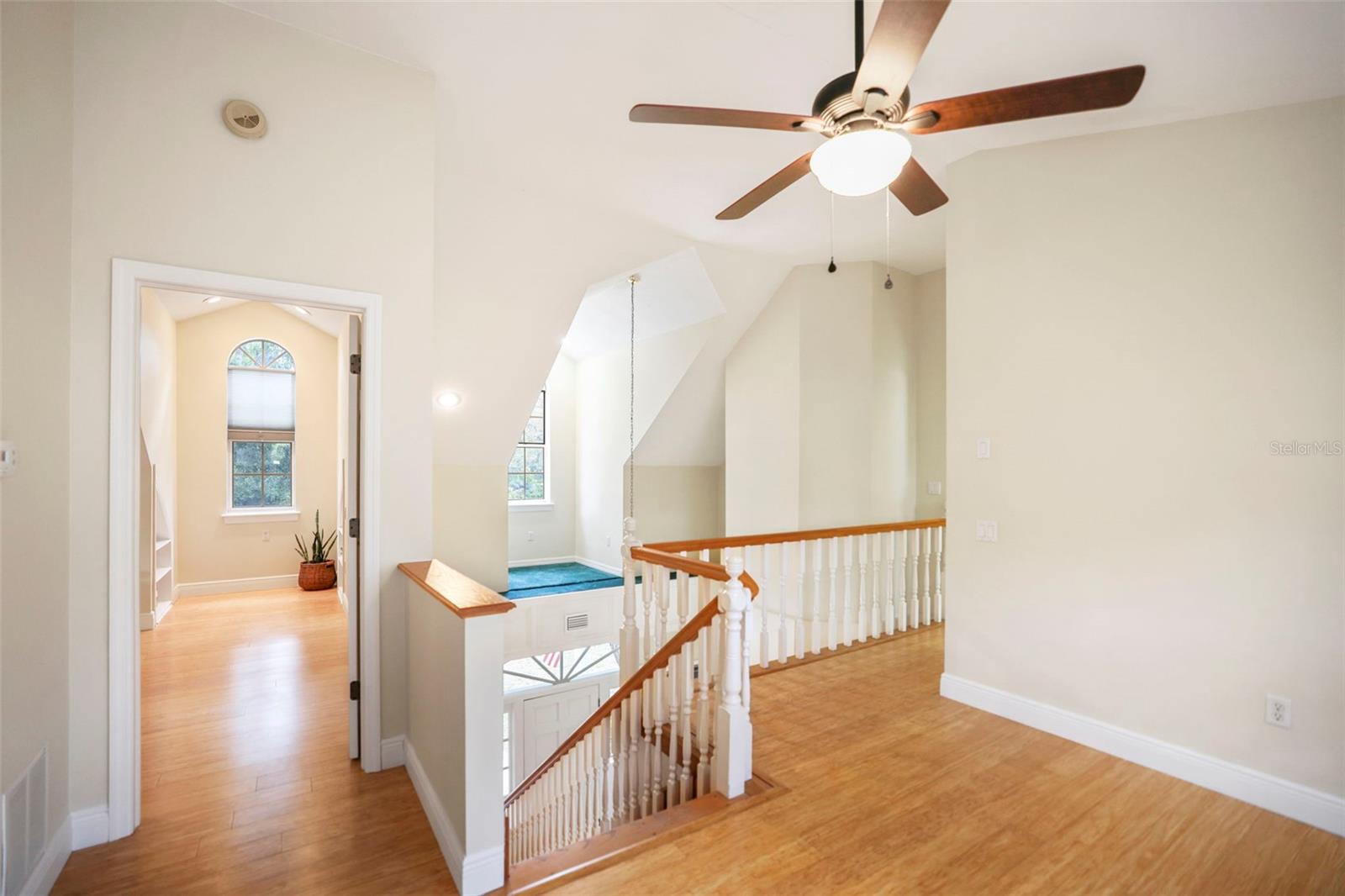 Image 38 of 83 For 813 Old Charleston Way